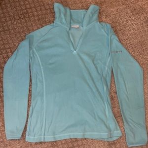 Light blue Columbia quarter zip